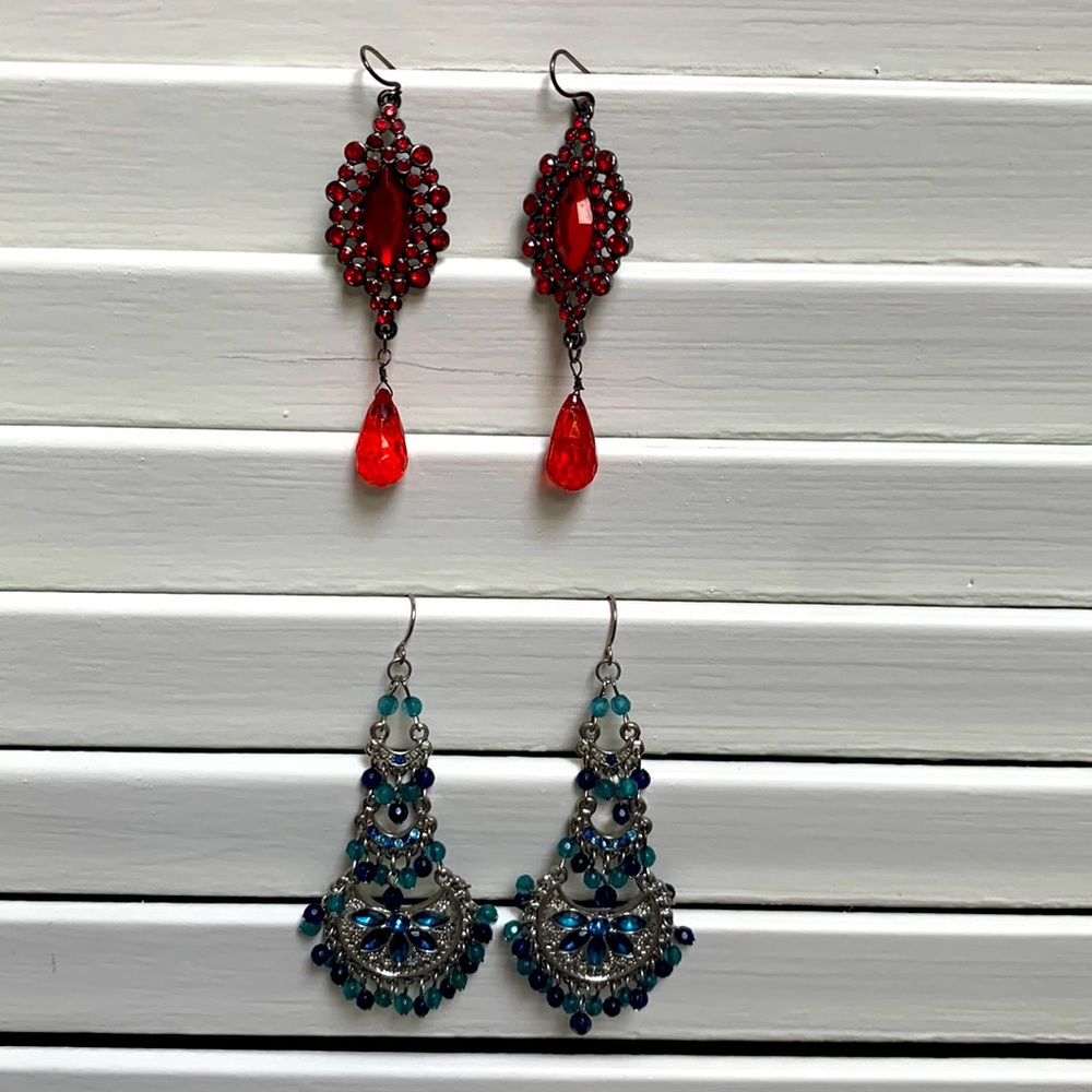 Two pairs of Earrings